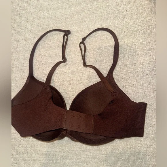SKIMS Ultimate Teardrop Underwire Push-Up Bra